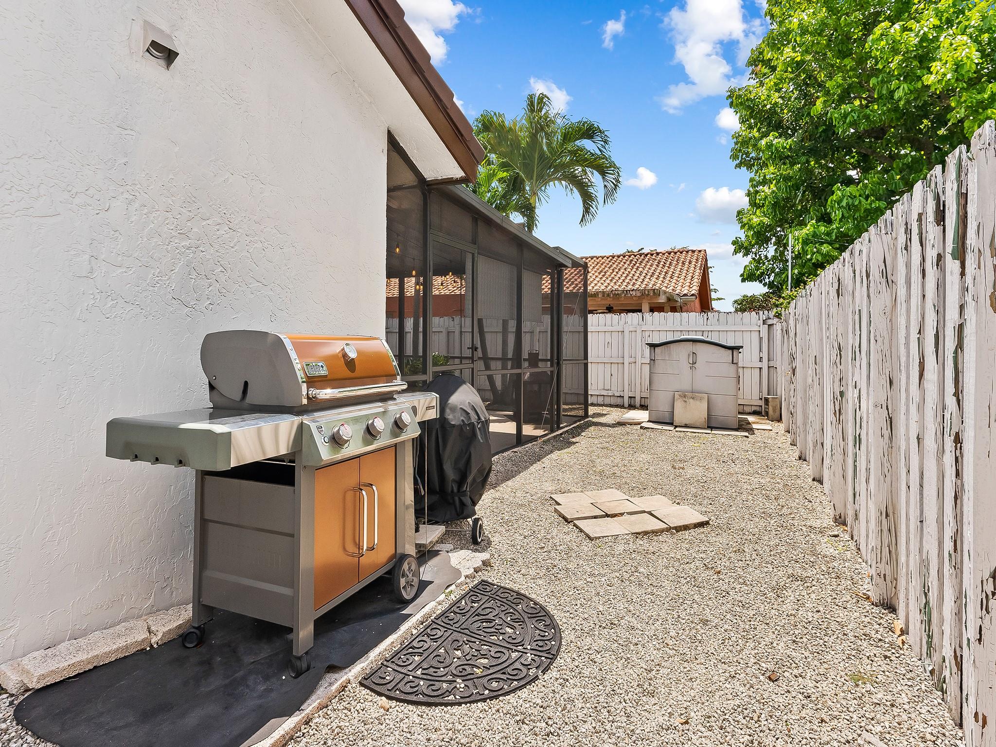 6440 NW 201st Ter