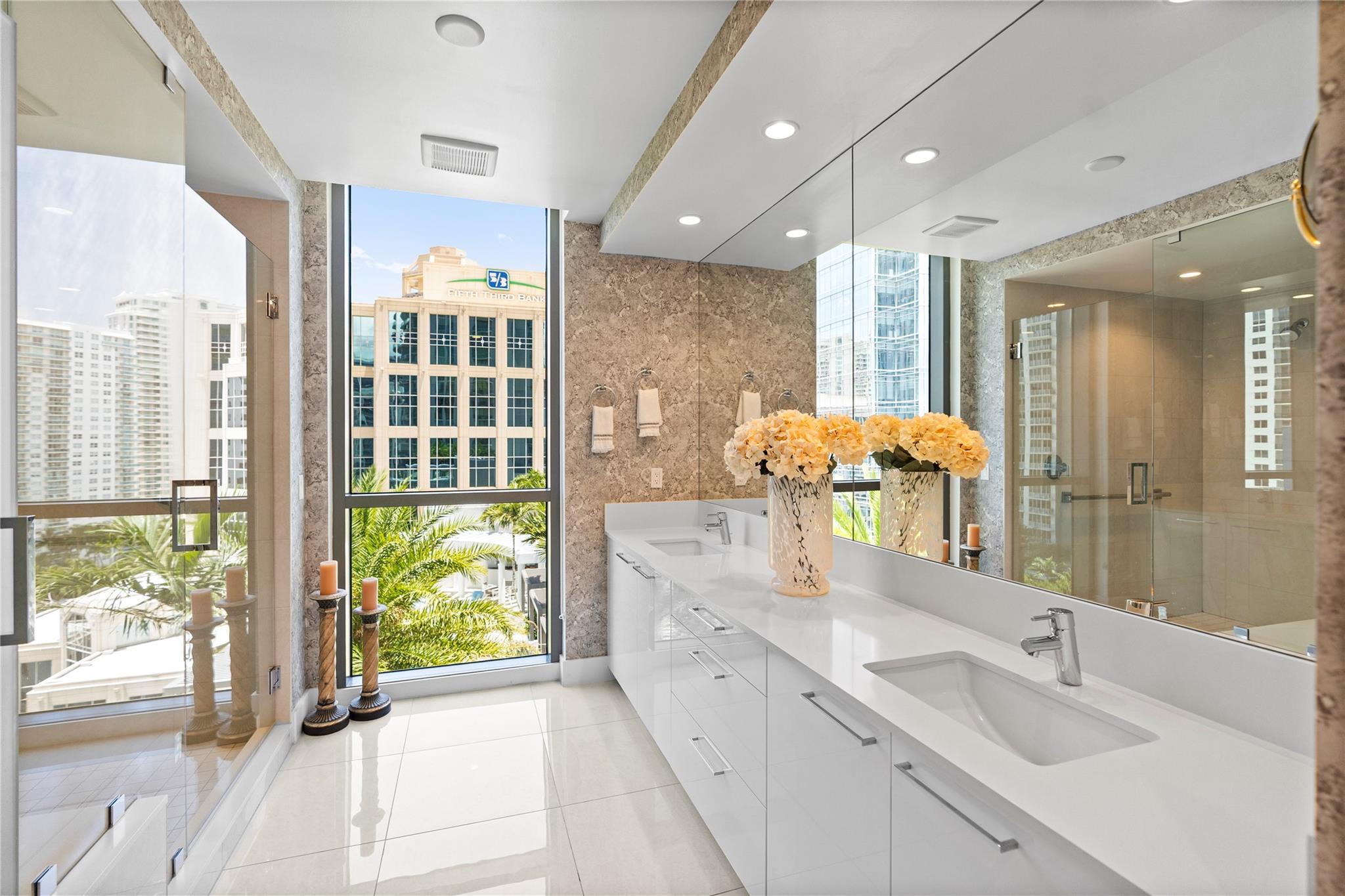 100 E Las Olas Blvd 1901