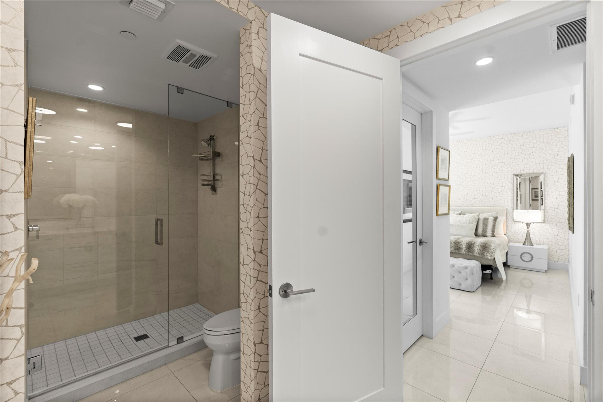 100 E Las Olas Blvd 1901