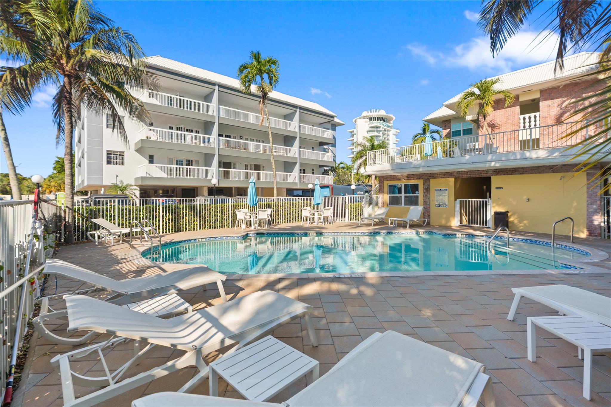 2426 SE 17th St 207A