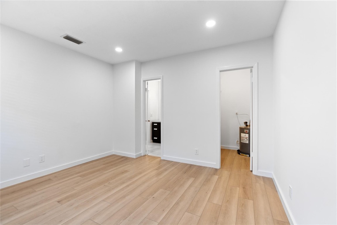 2426 SE 17th St 207A