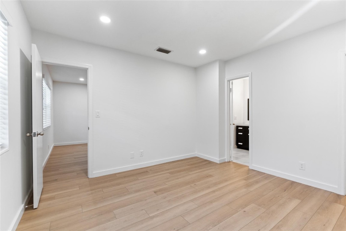 2426 SE 17th St 207A