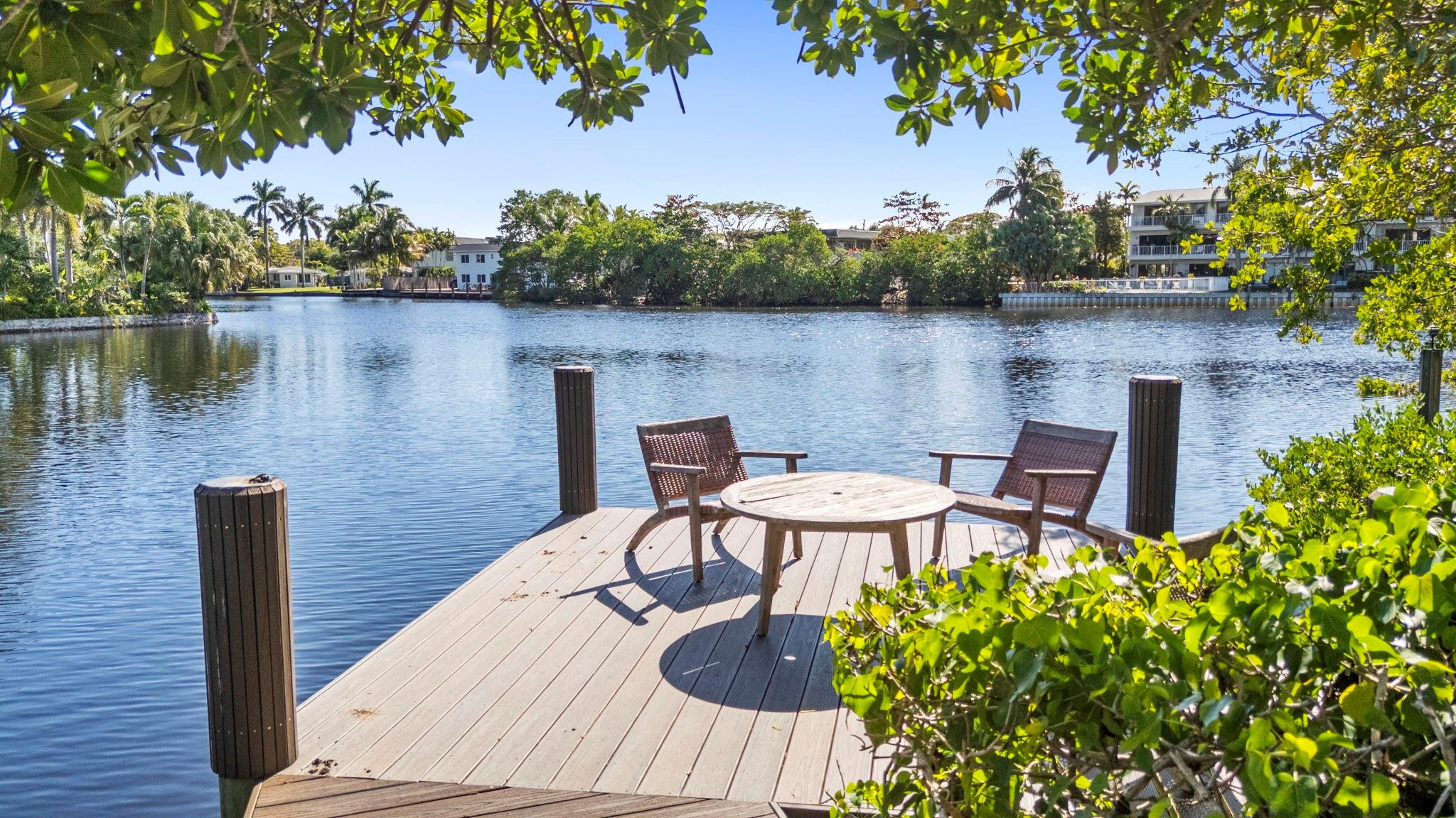 700 Kensington Place 700