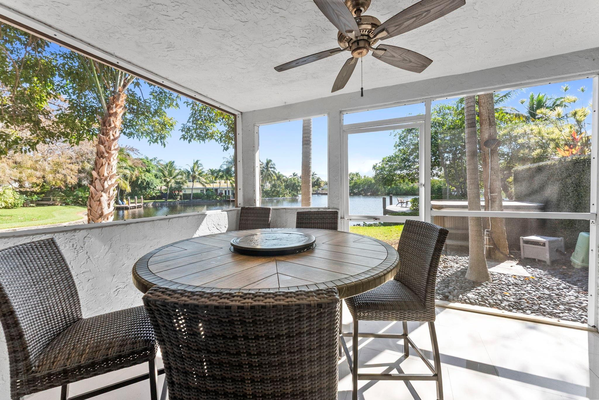 700 Kensington Place 700