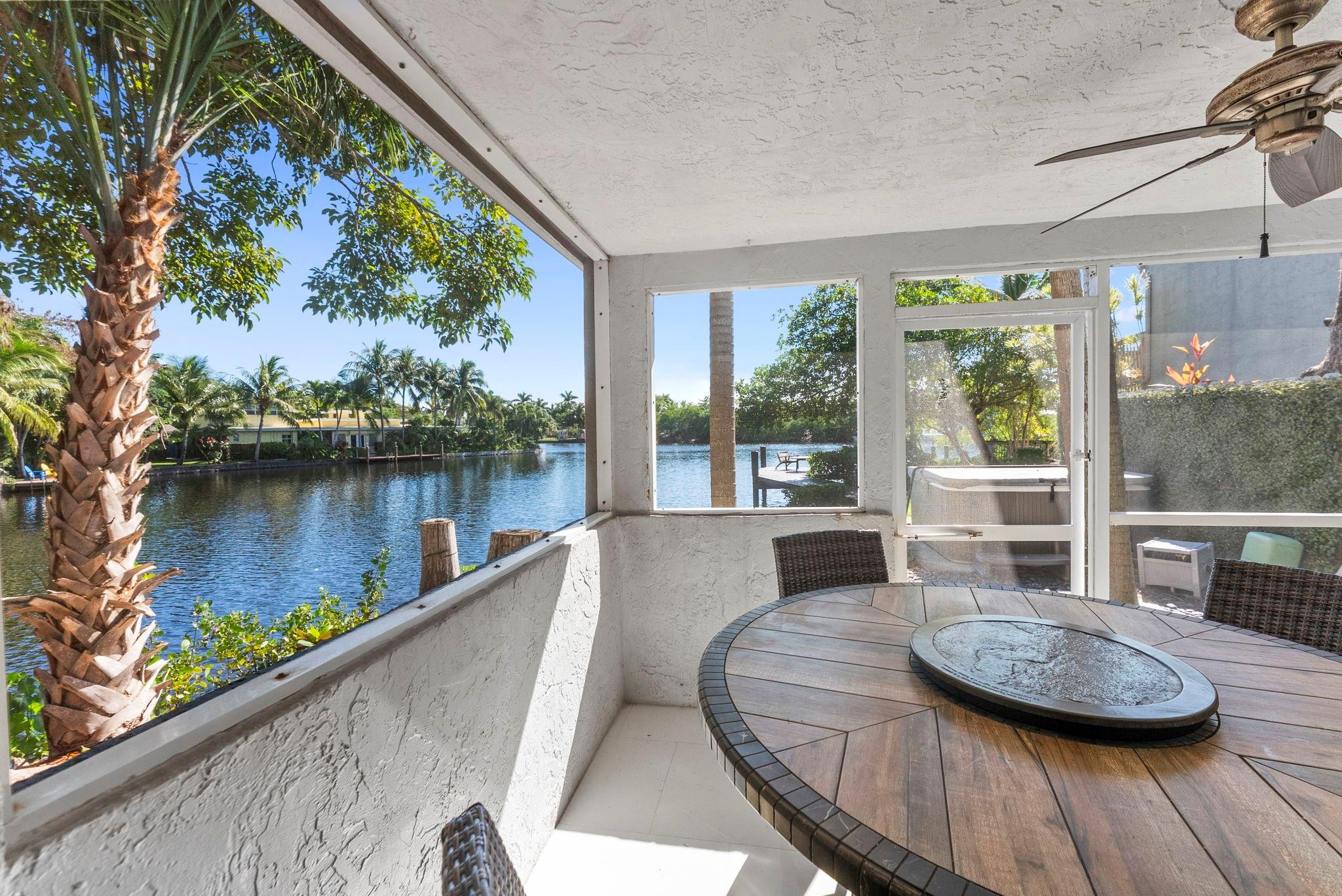 700 Kensington Place 700