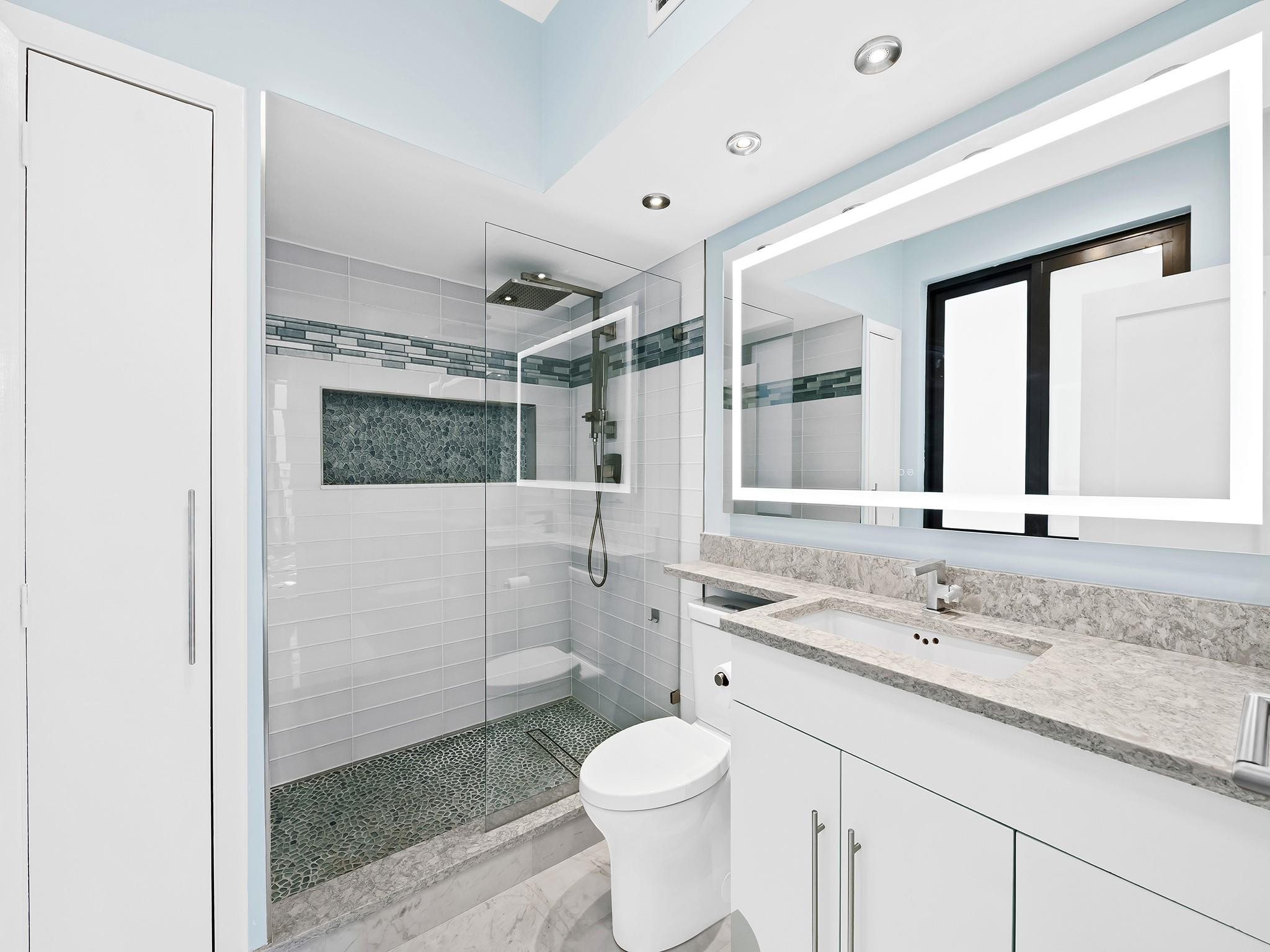 1560 S Ocean Lane 205