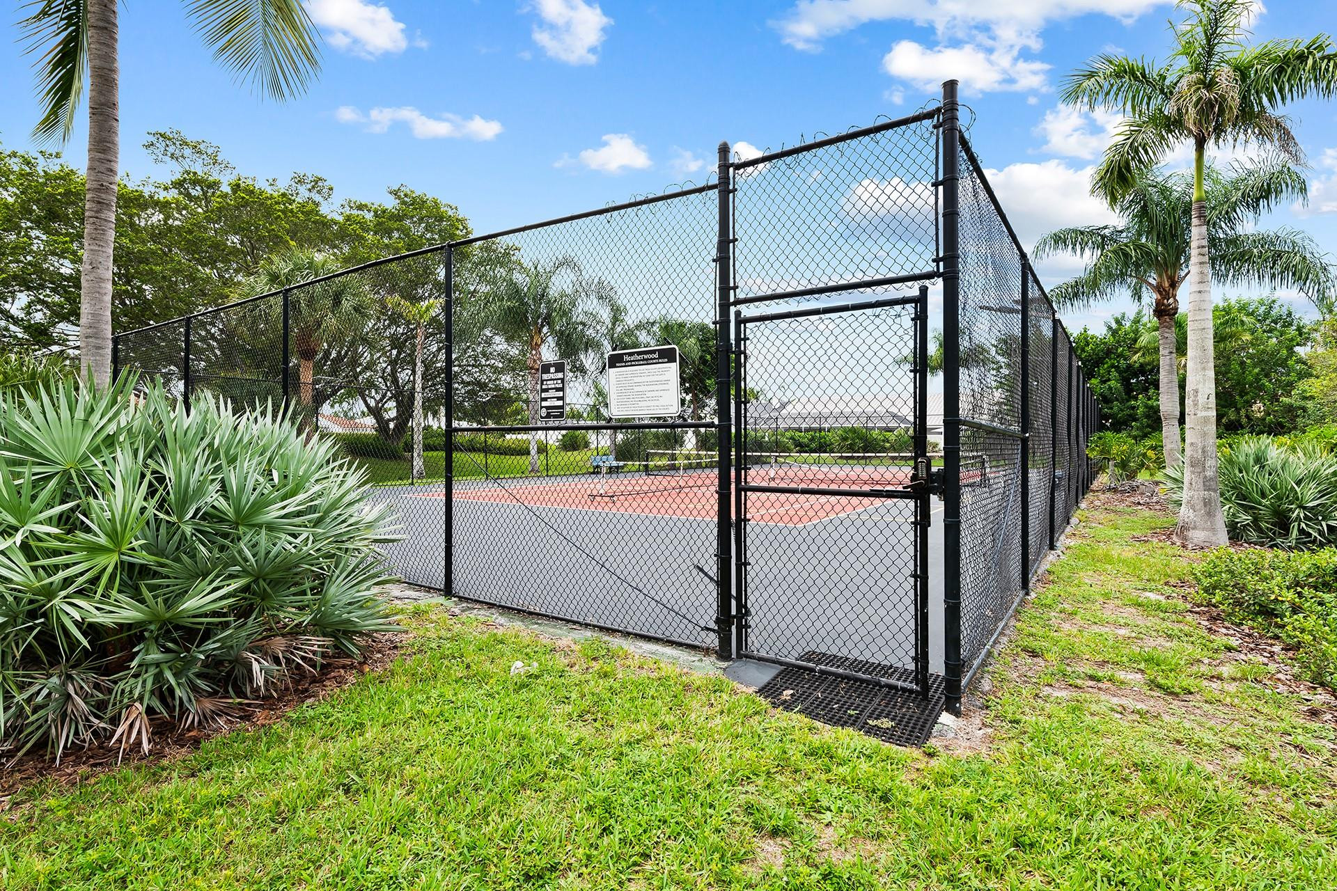 5095 Heatherhill Lane 8