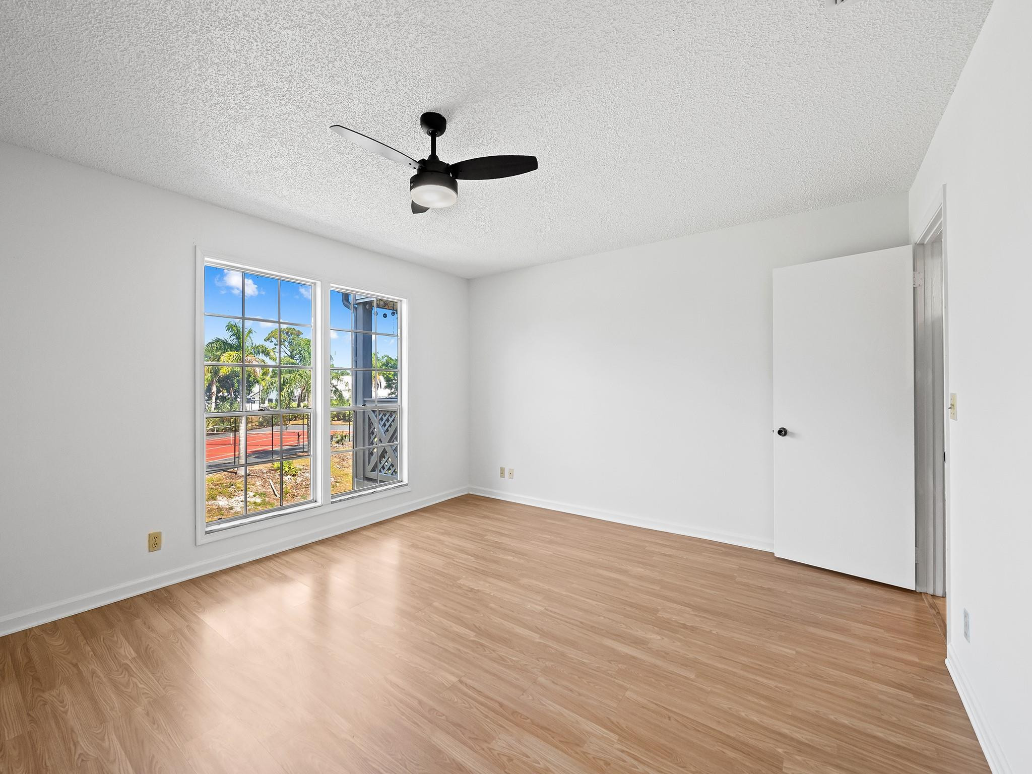 5095 Heatherhill Lane 8