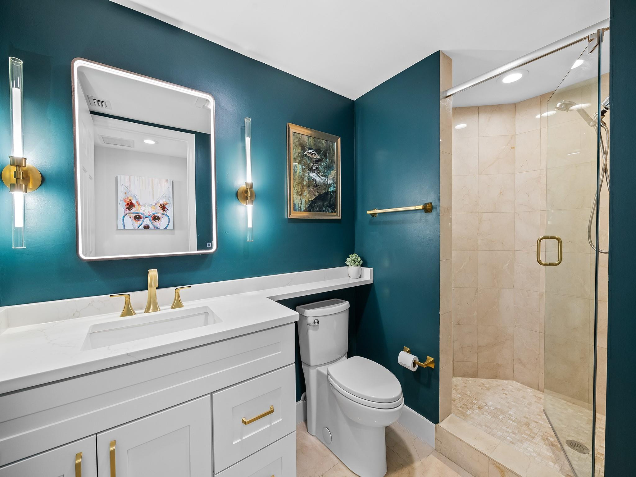 411 N New River Drive 3402