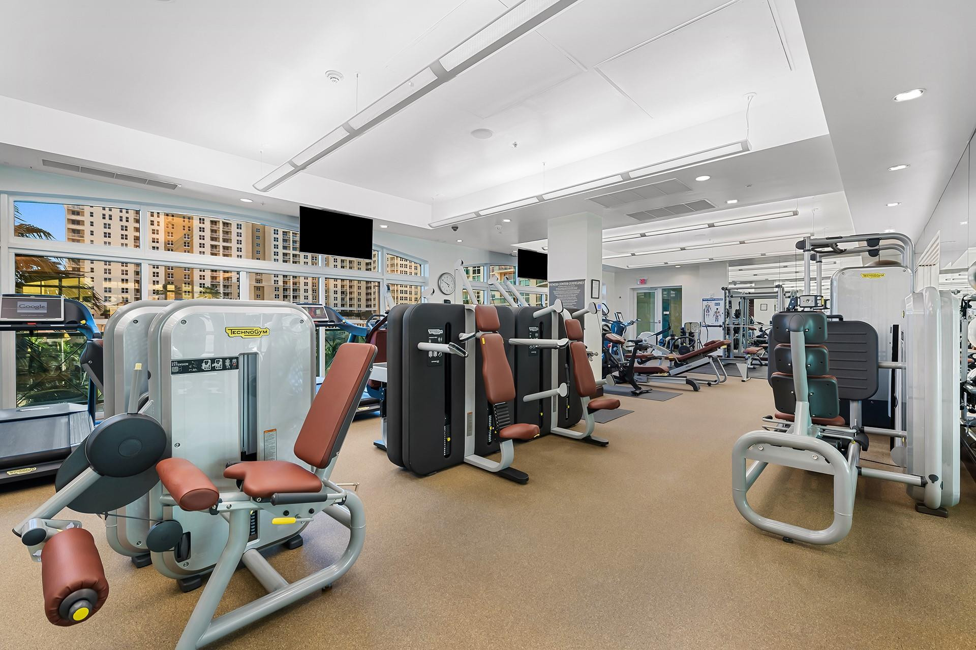 411 N New River Drive 3402