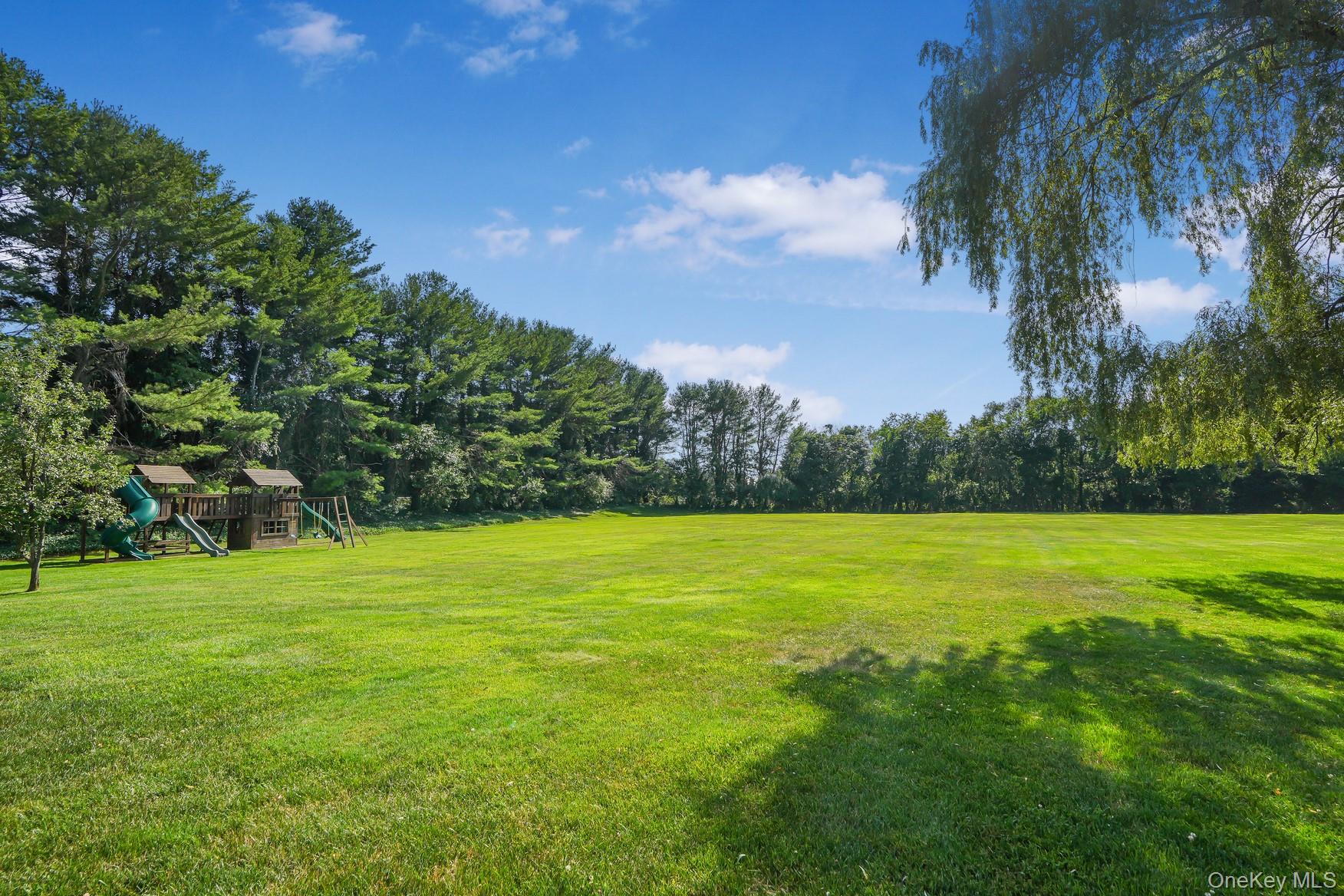 5 Farmwoods Lane