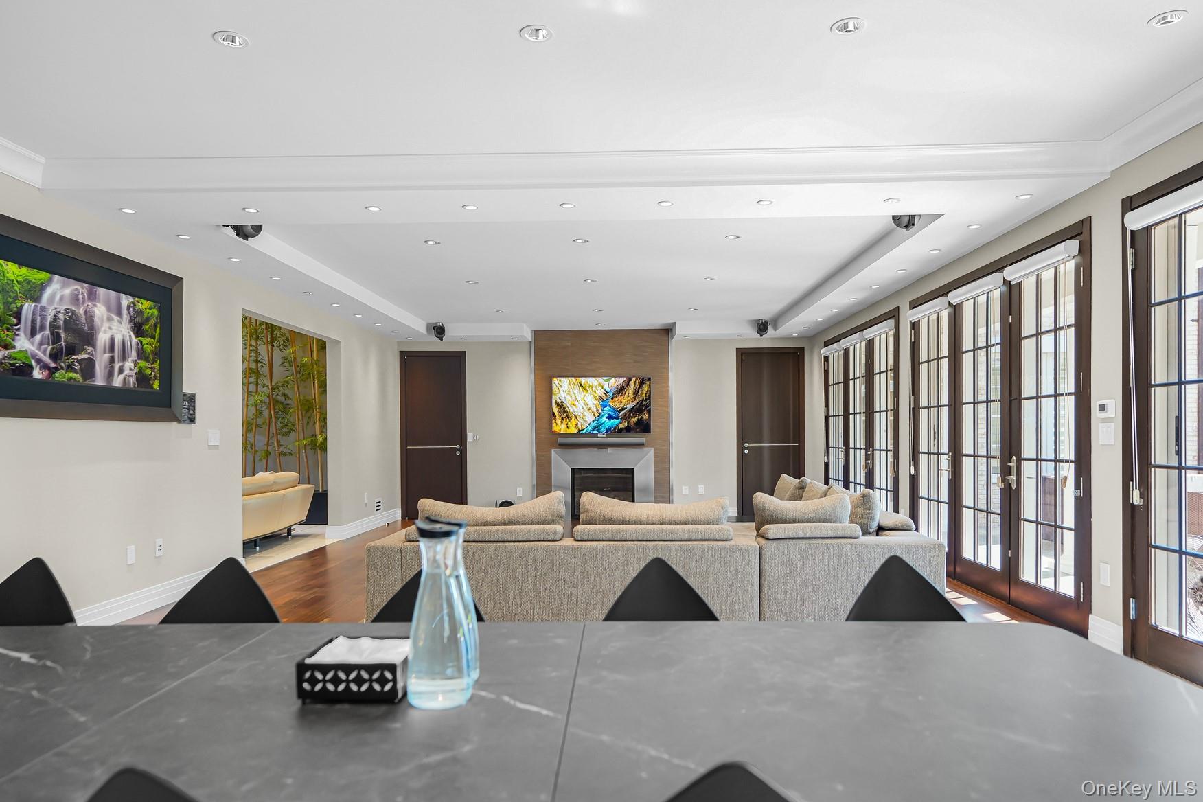 5 Farmwoods Lane