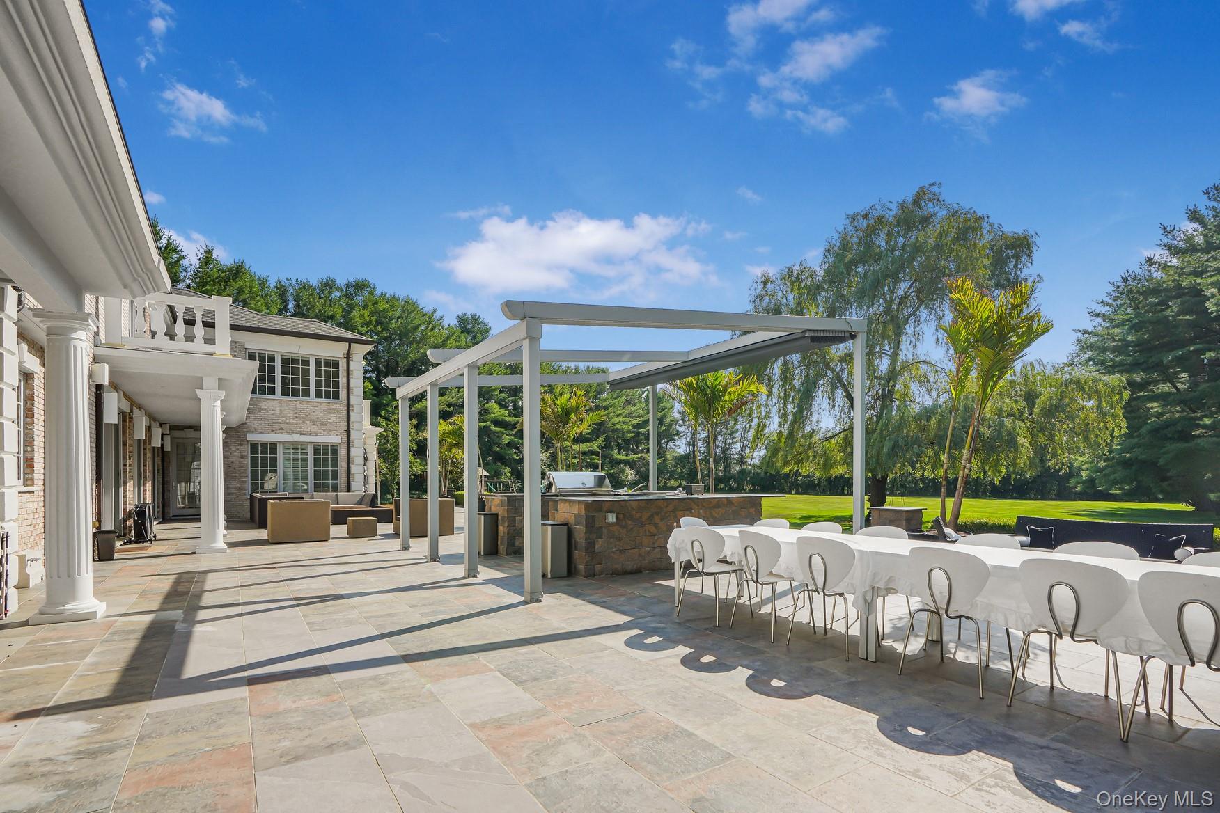 5 Farmwoods Lane