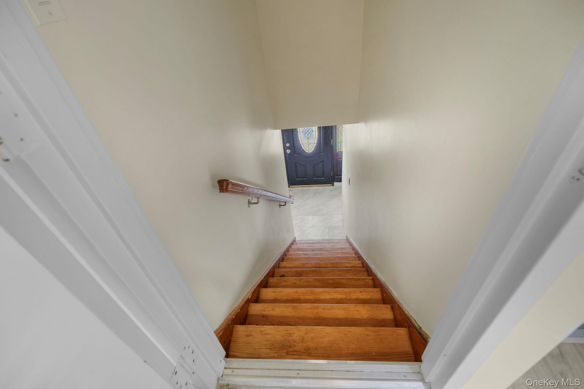 1565 10th Street