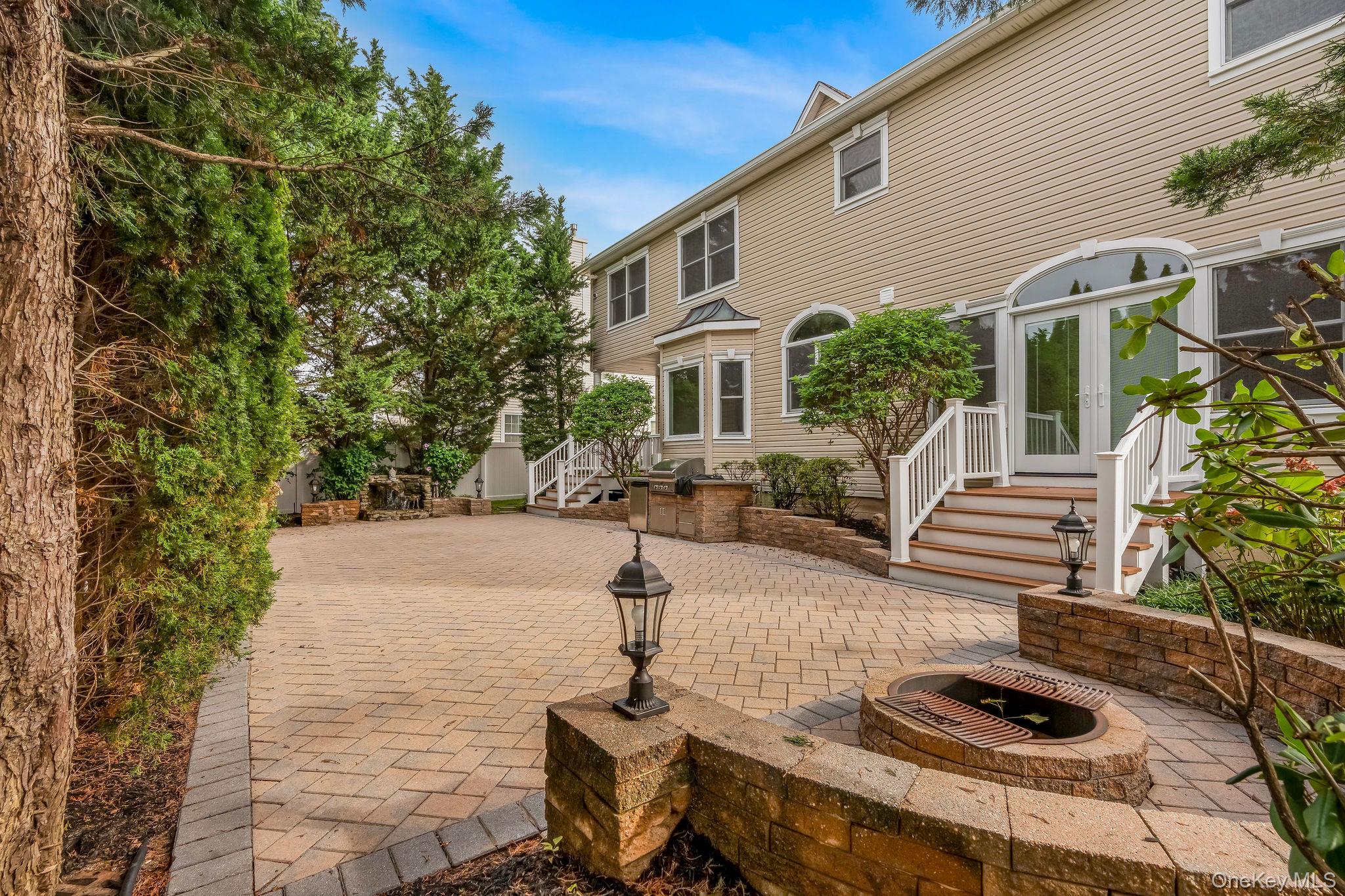 4 Corin Court