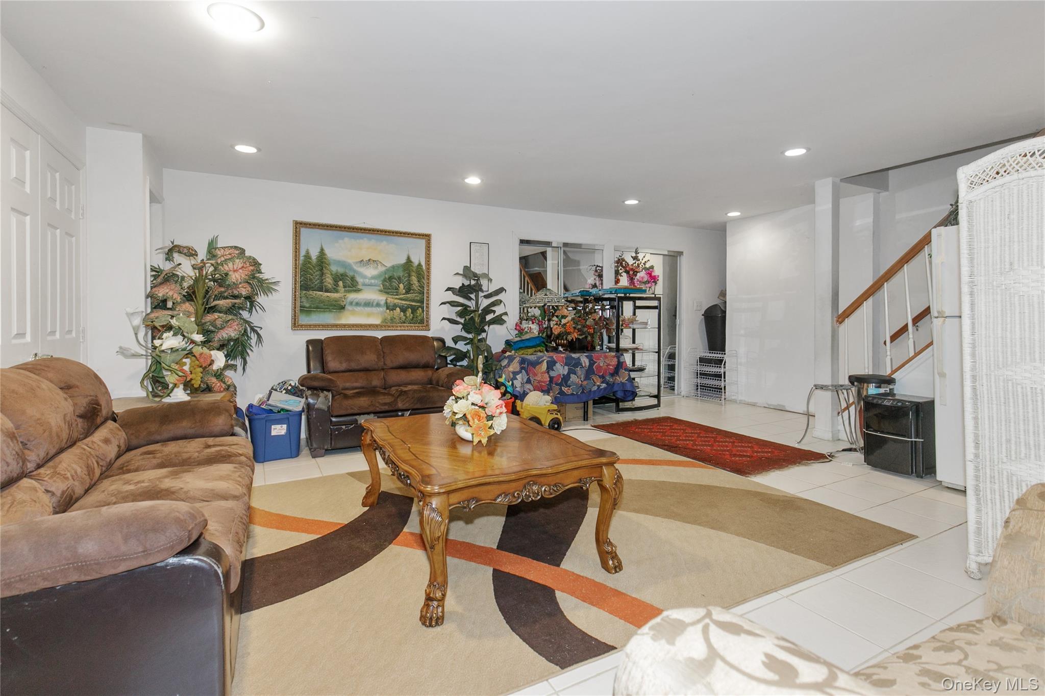 5 Naomi Court