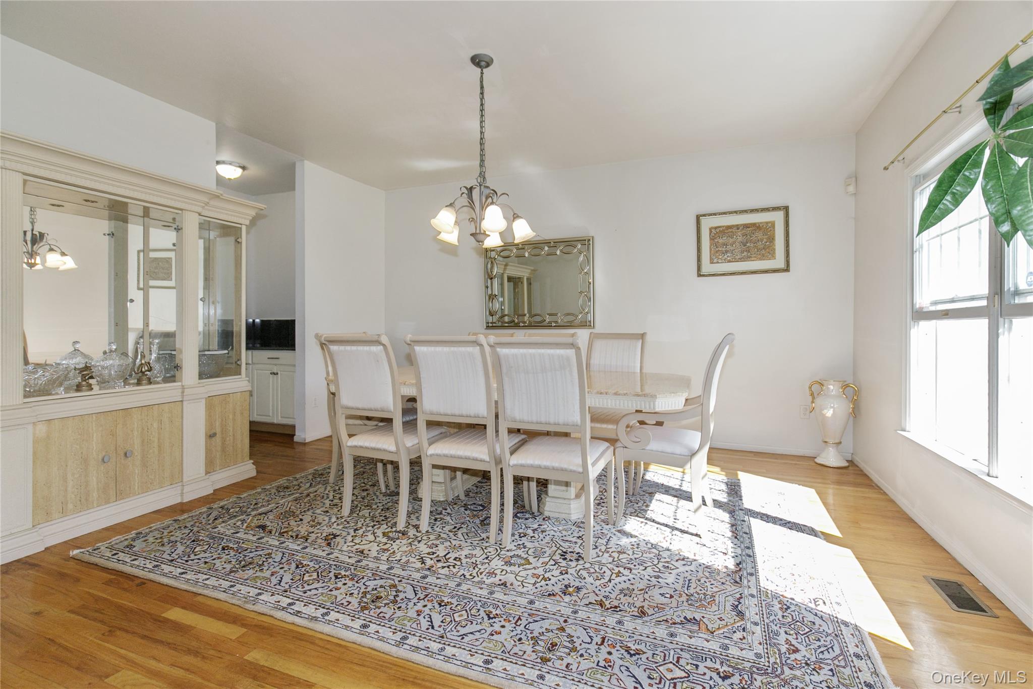 5 Naomi Court