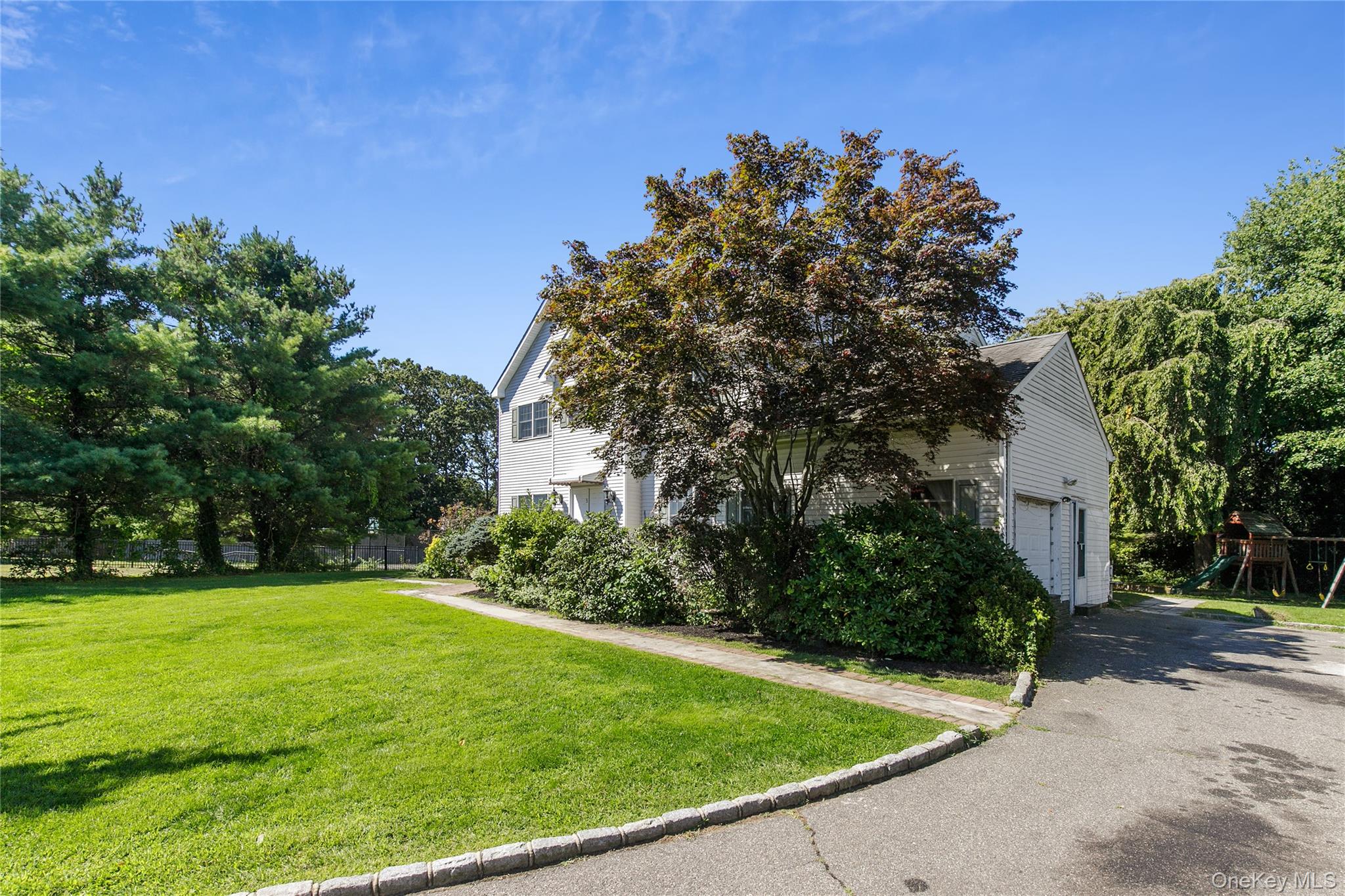 5 Naomi Court