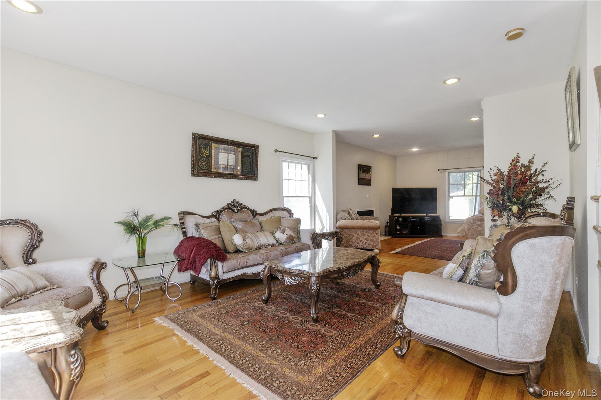 5 Naomi Court