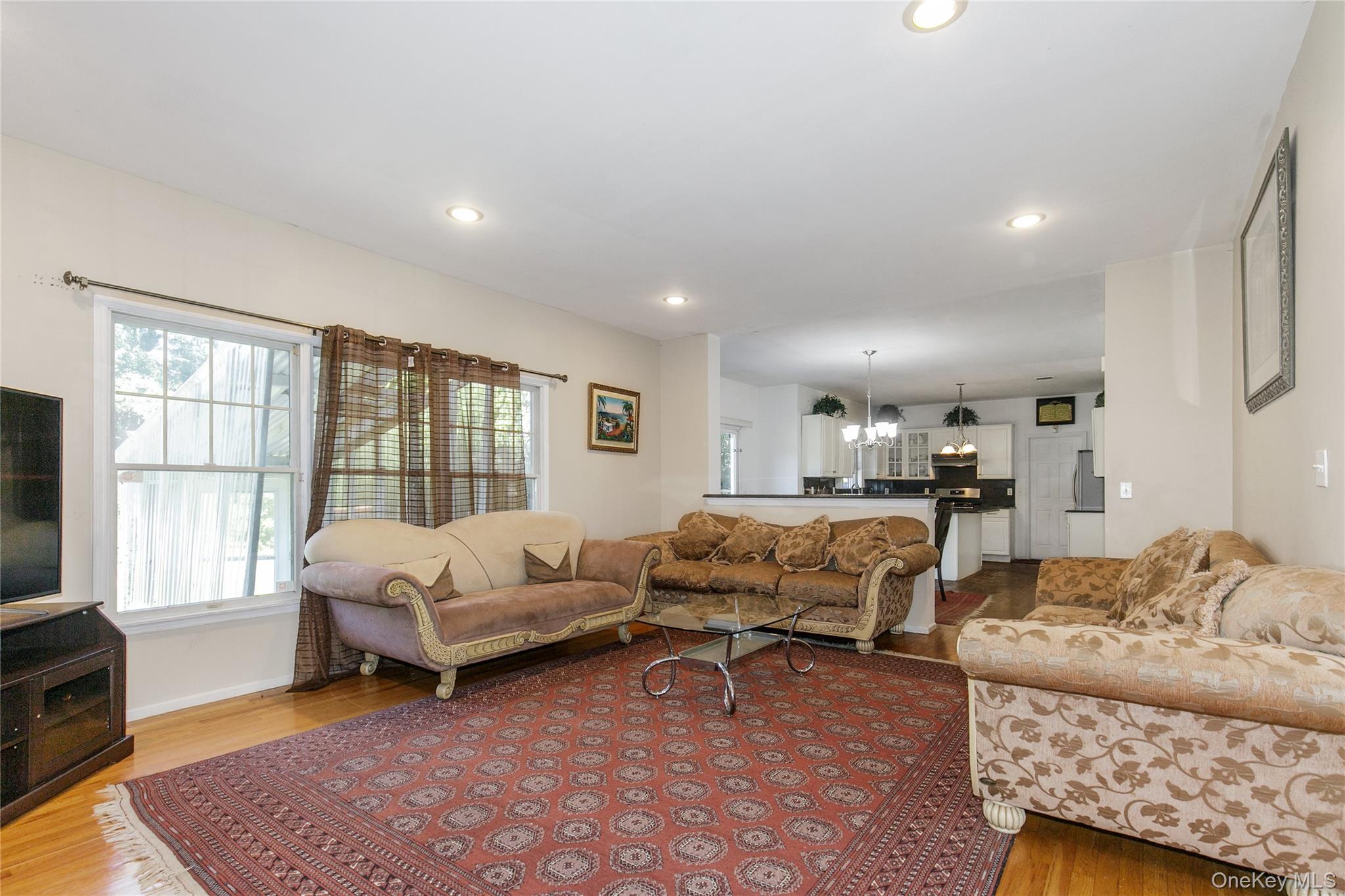 5 Naomi Court