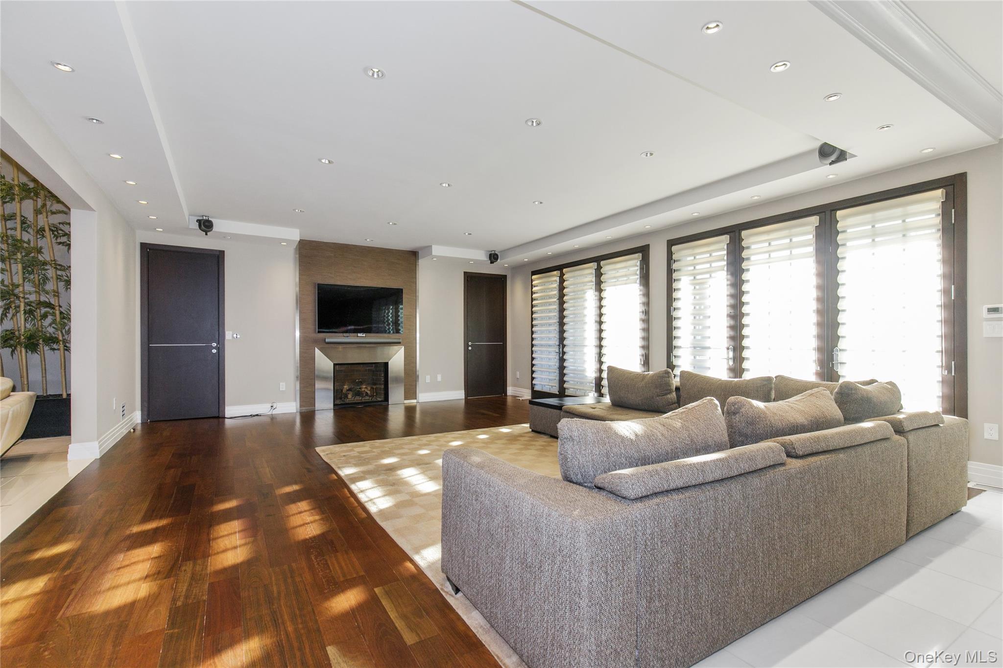 5 Farmwoods Lane