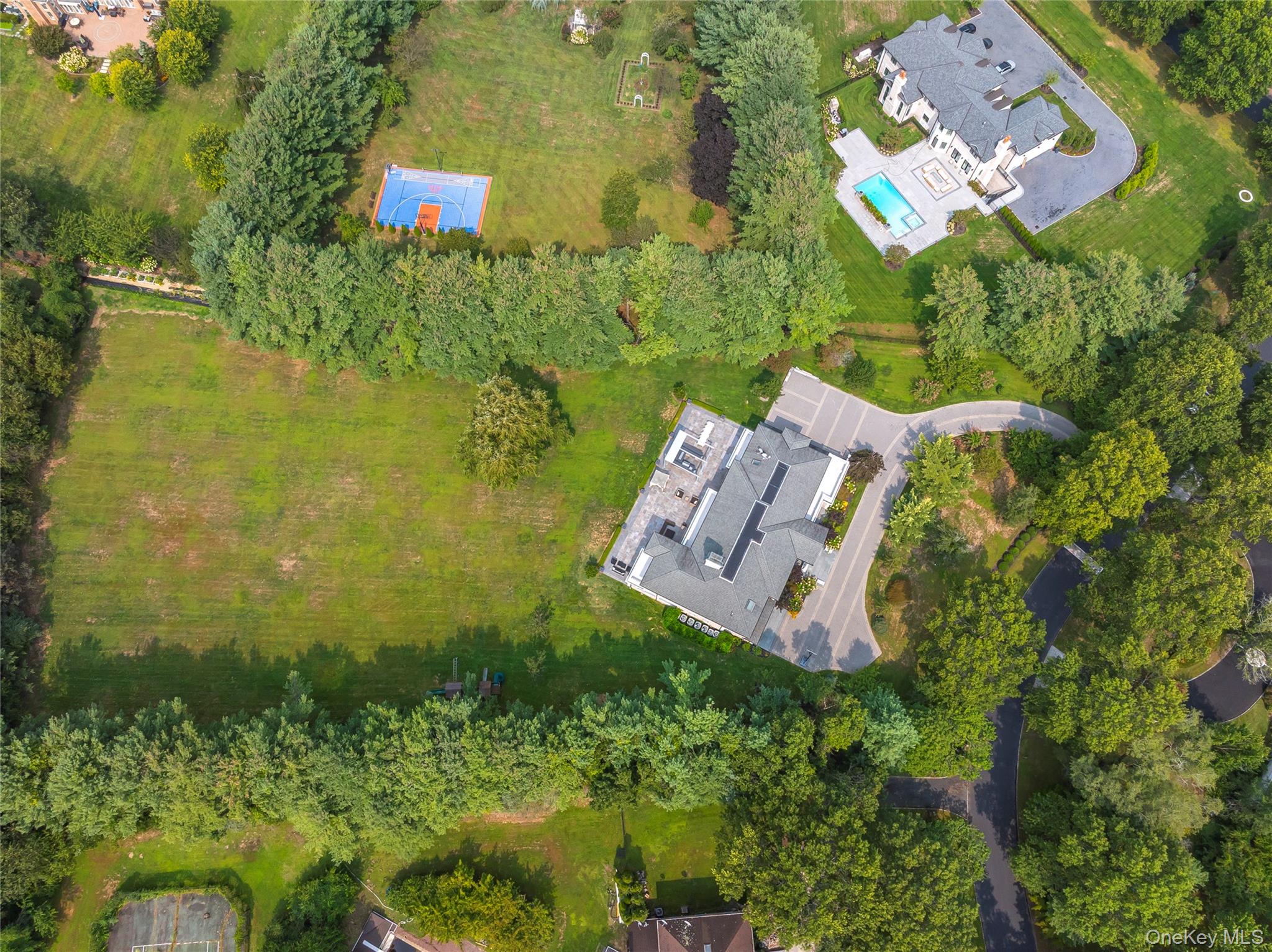 5 Farmwoods Lane