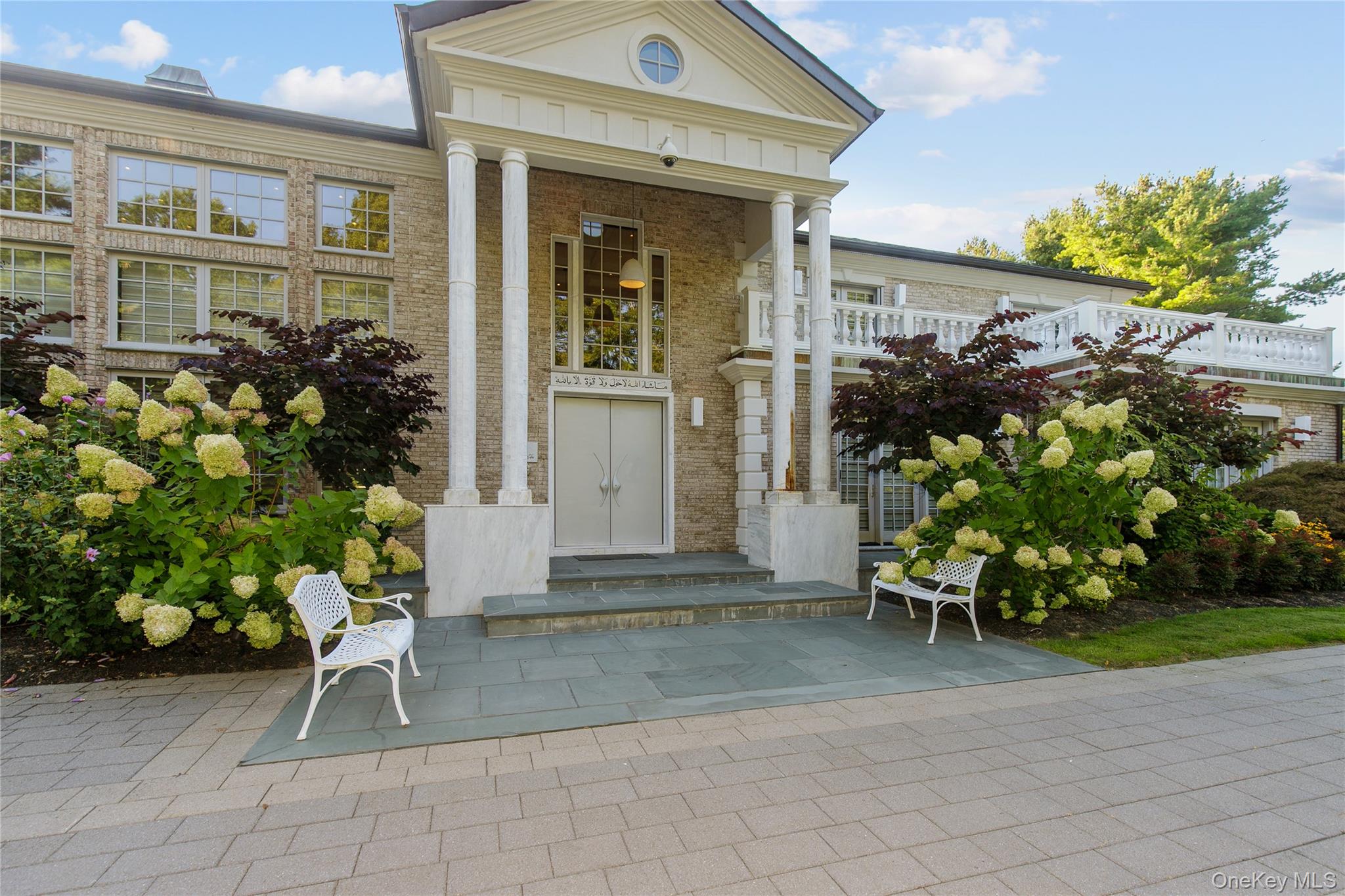 5 Farmwoods Lane