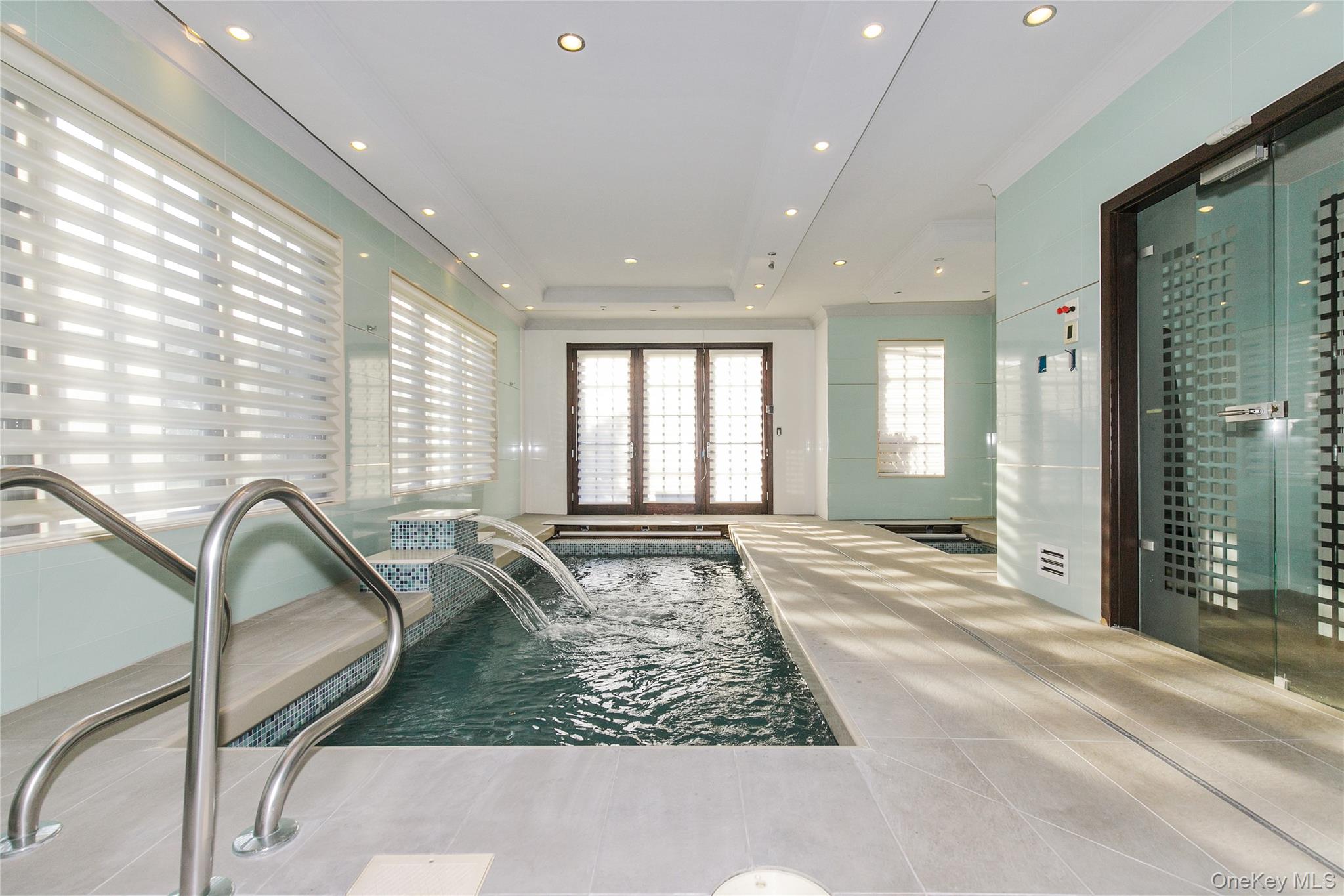 5 Farmwoods Lane