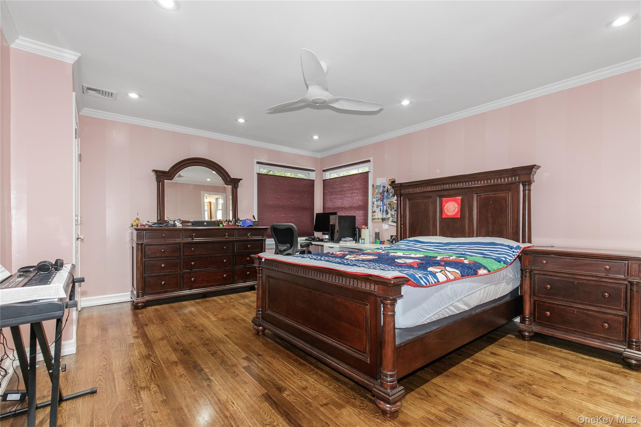 3 Saint Lawrence Place