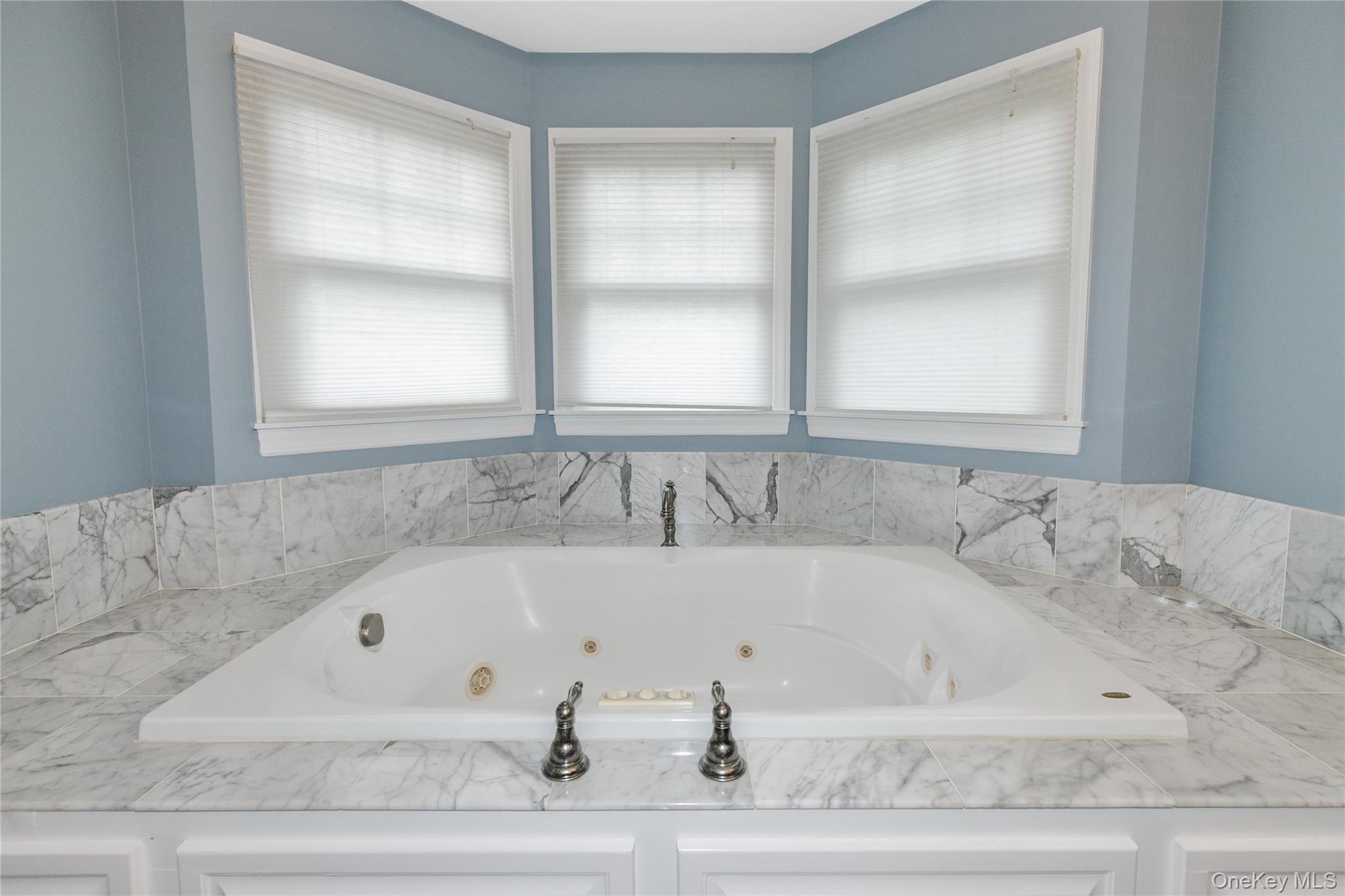 3 Saint Lawrence Place