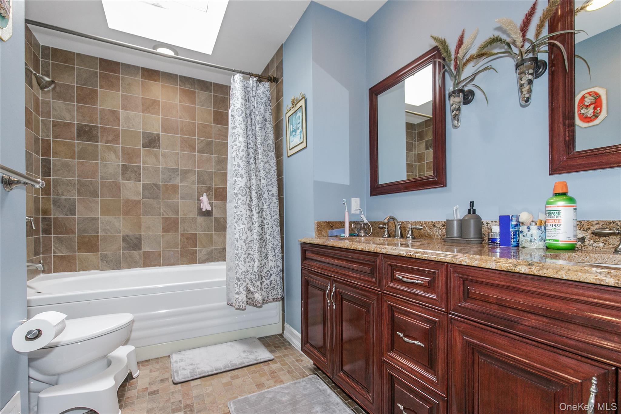 3 Saint Lawrence Place