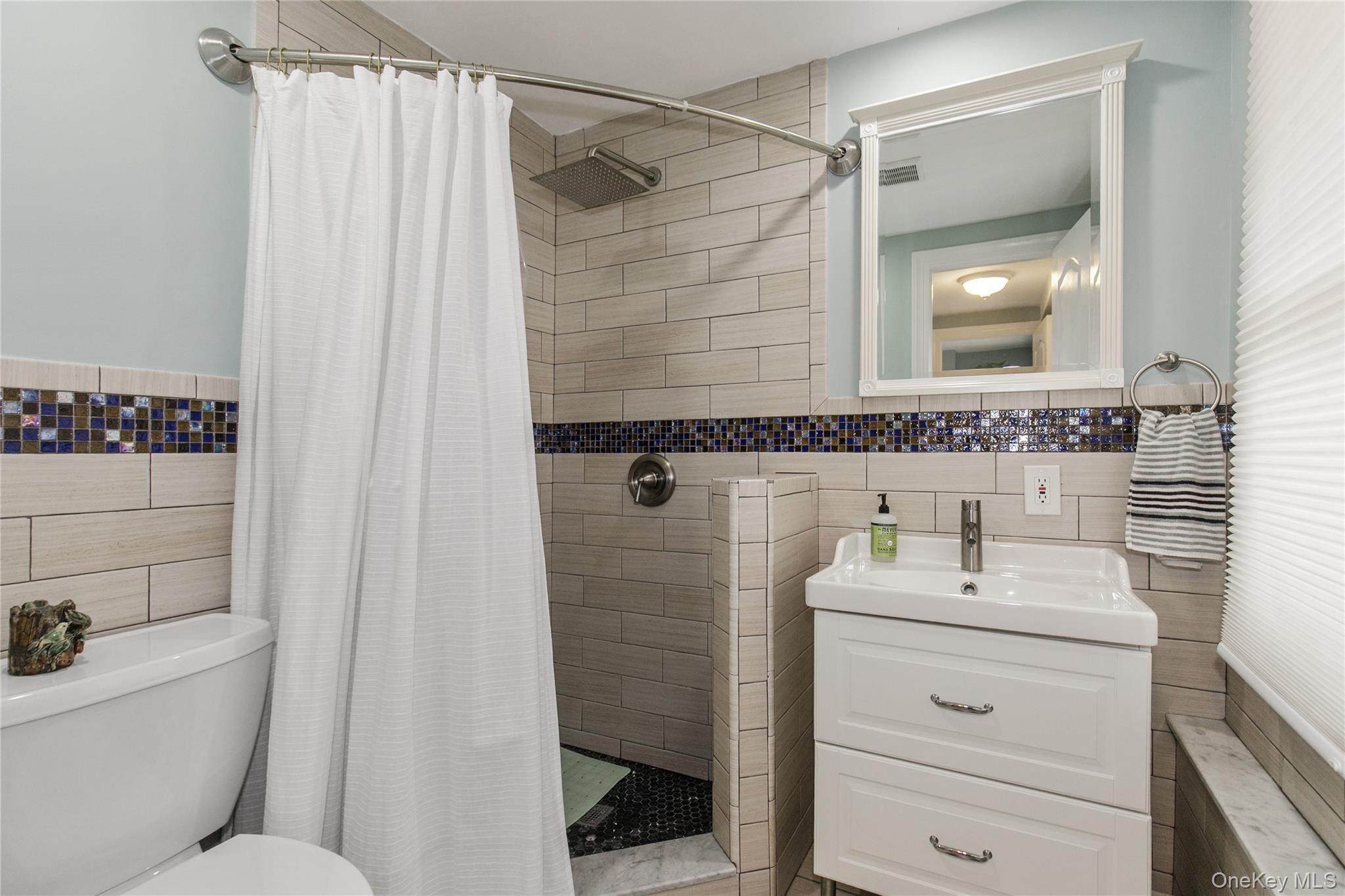 3 Saint Lawrence Place