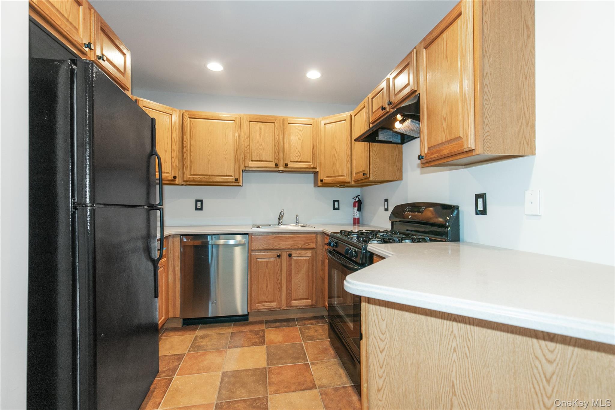 28 Lorien Place Unit: 4