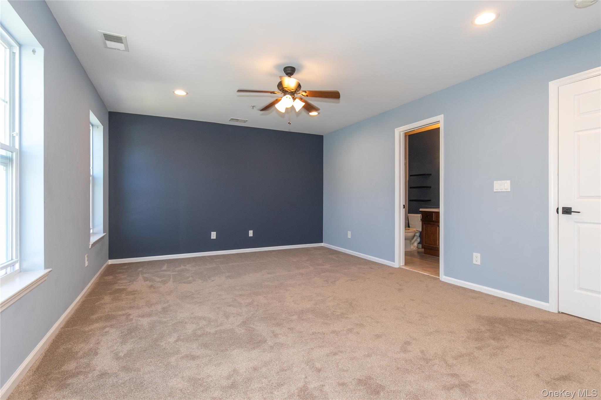 28 Lorien Place Unit: 4