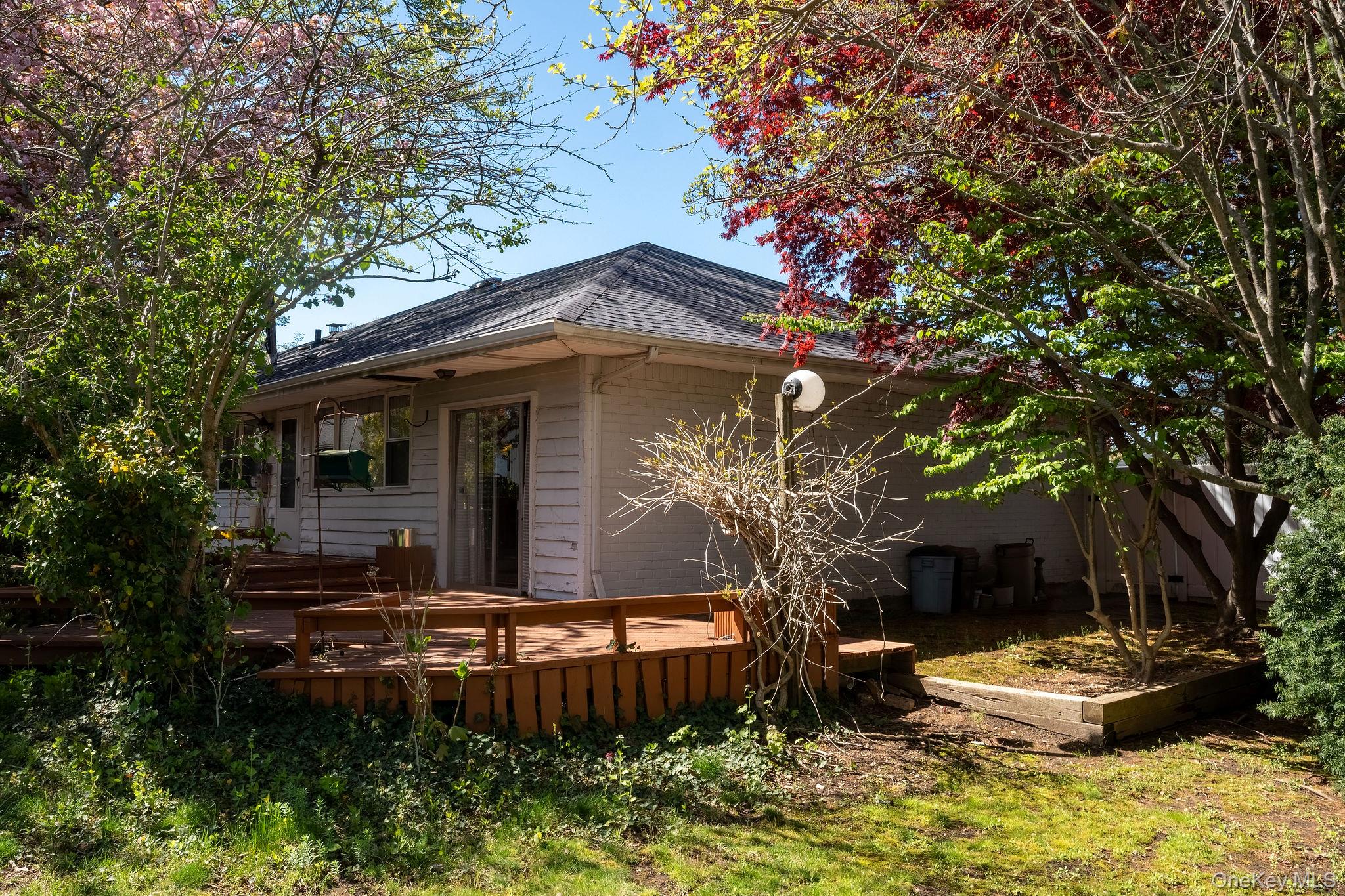 39 Deer Path Lane