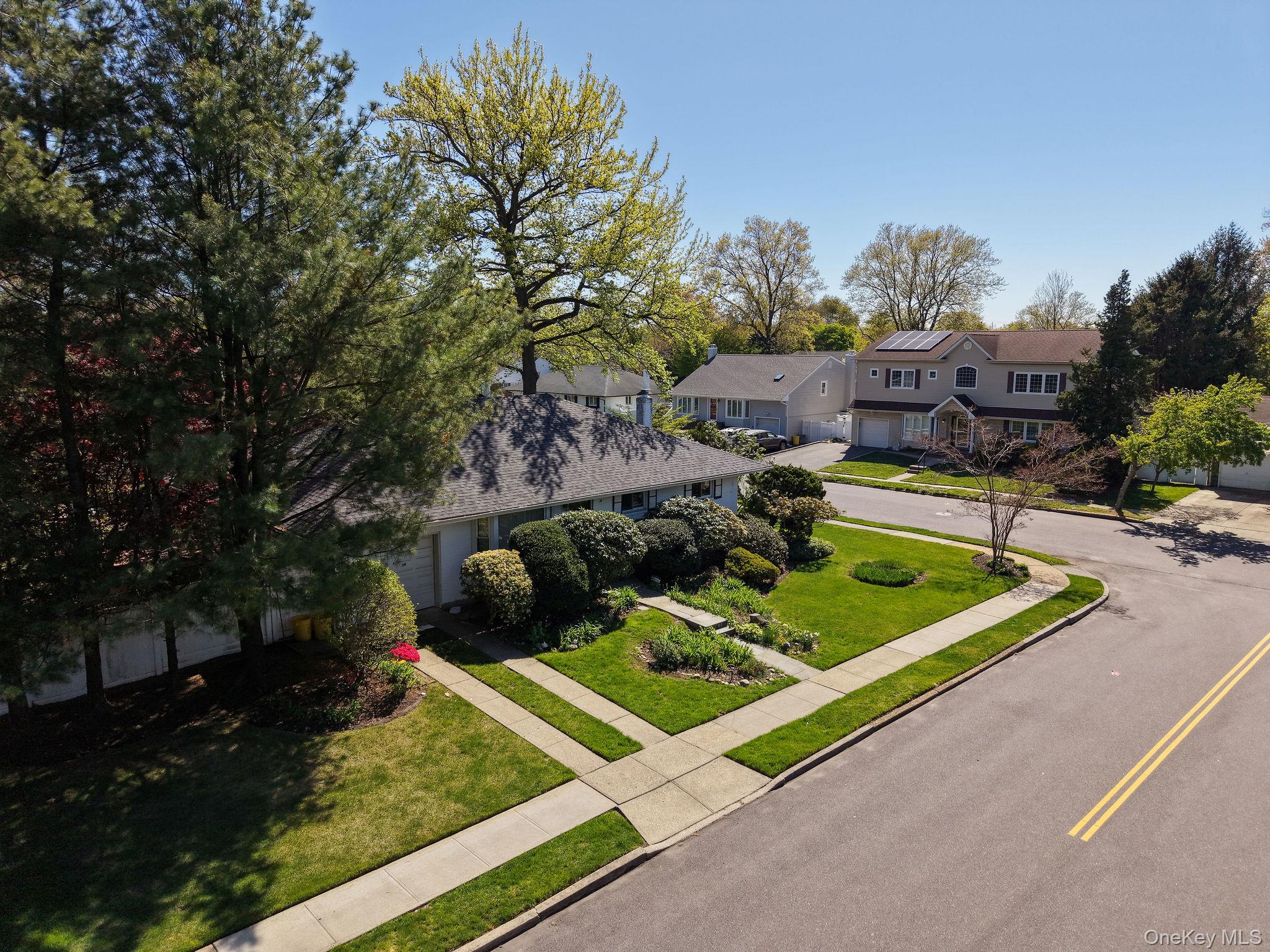 39 Deer Path Lane