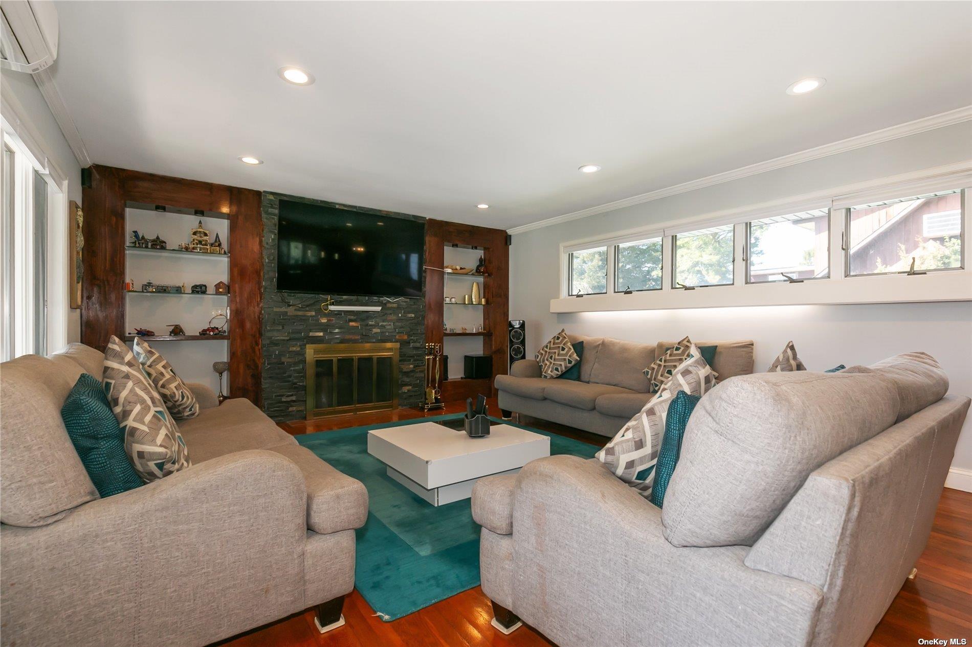 523 Cambridge Avenue