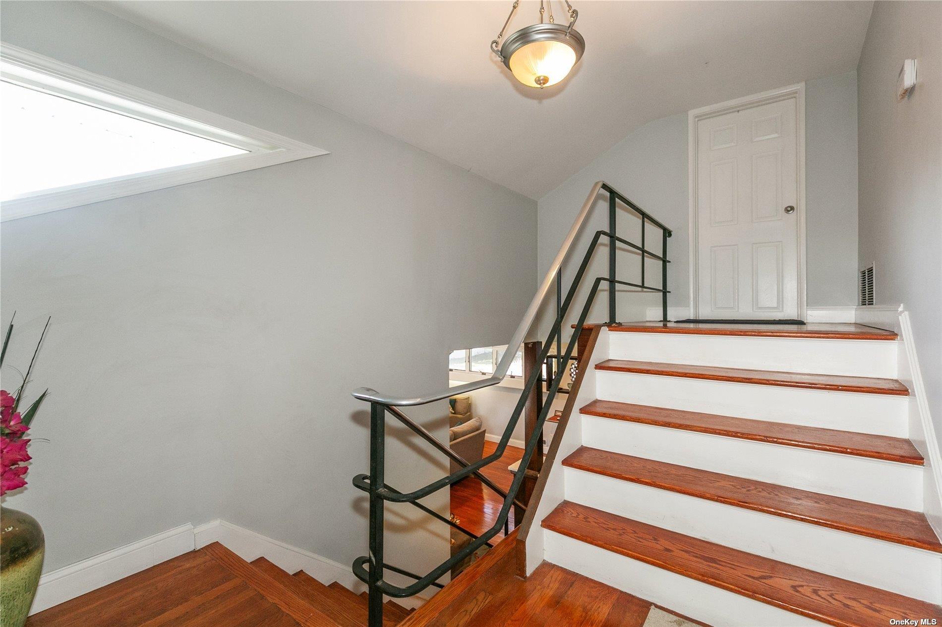 523 Cambridge Avenue