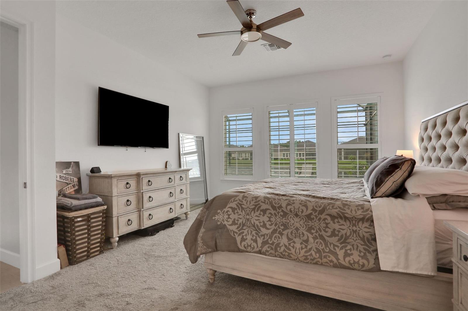 402 AQUAMARINE WAY