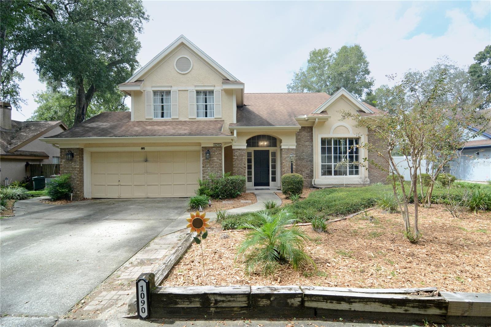 1090 PEBBLE BEACH CT