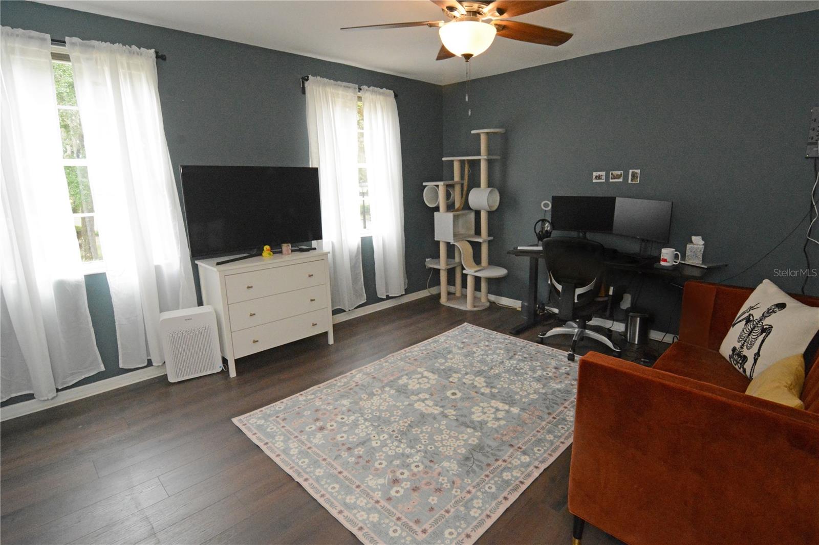 1090 PEBBLE BEACH CT