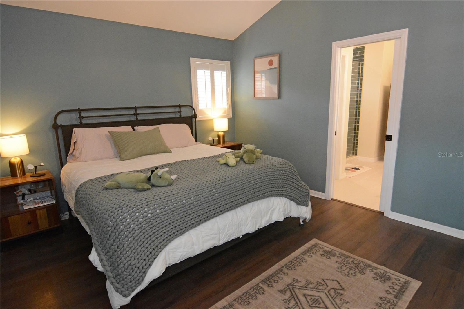 1090 PEBBLE BEACH CT