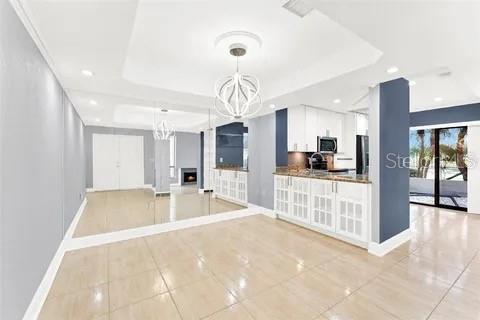 1000 WINDERLEY PL #5