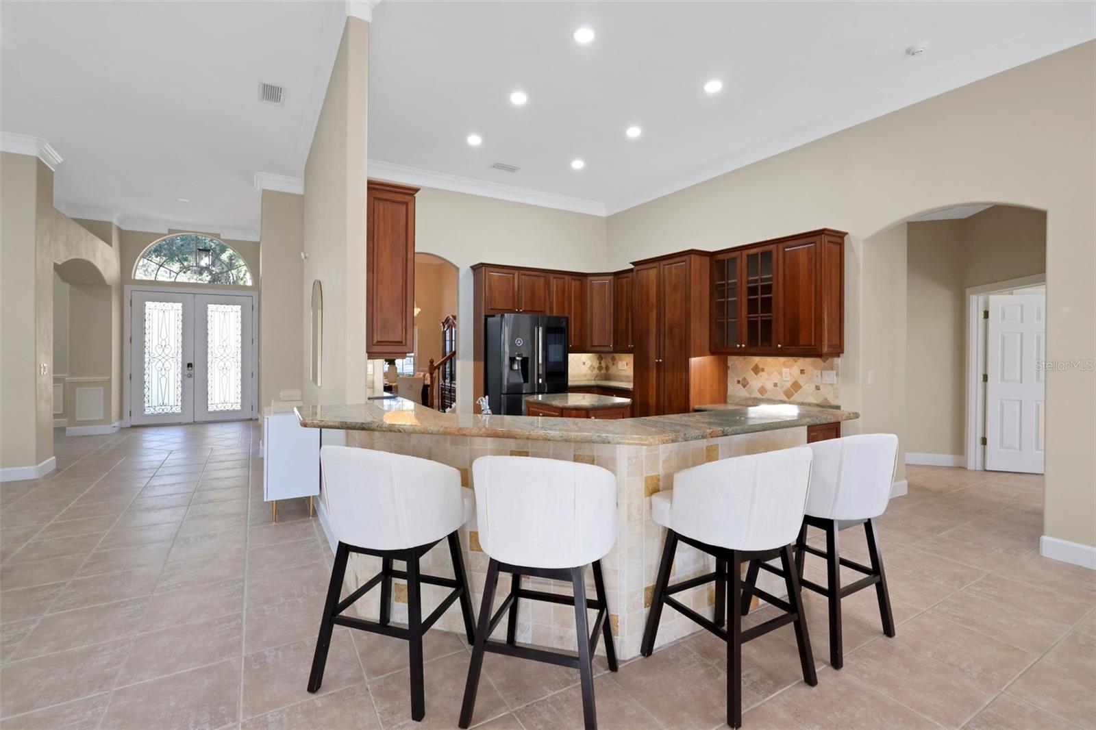 11 CYPRESS HOLLOW LN