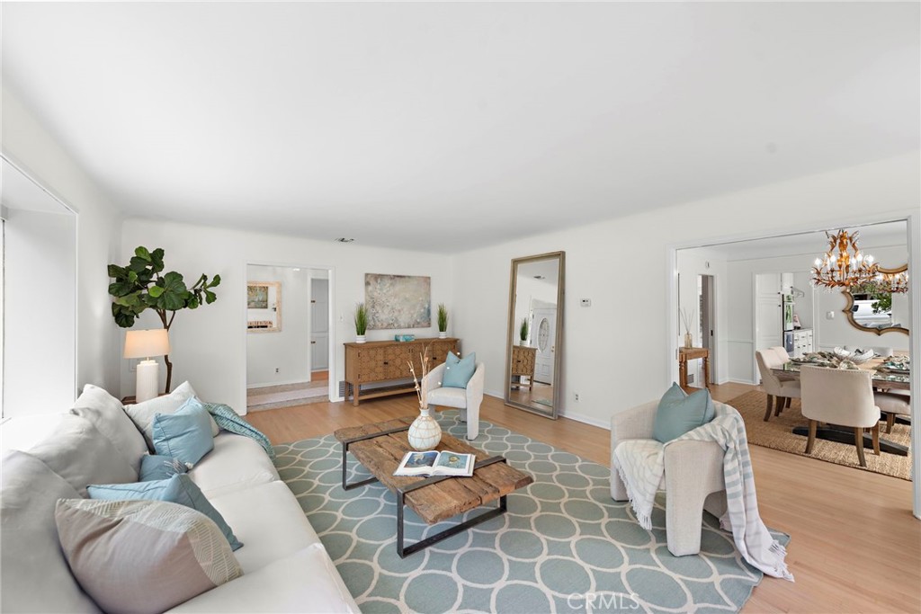 4022 Chestnut Avenue