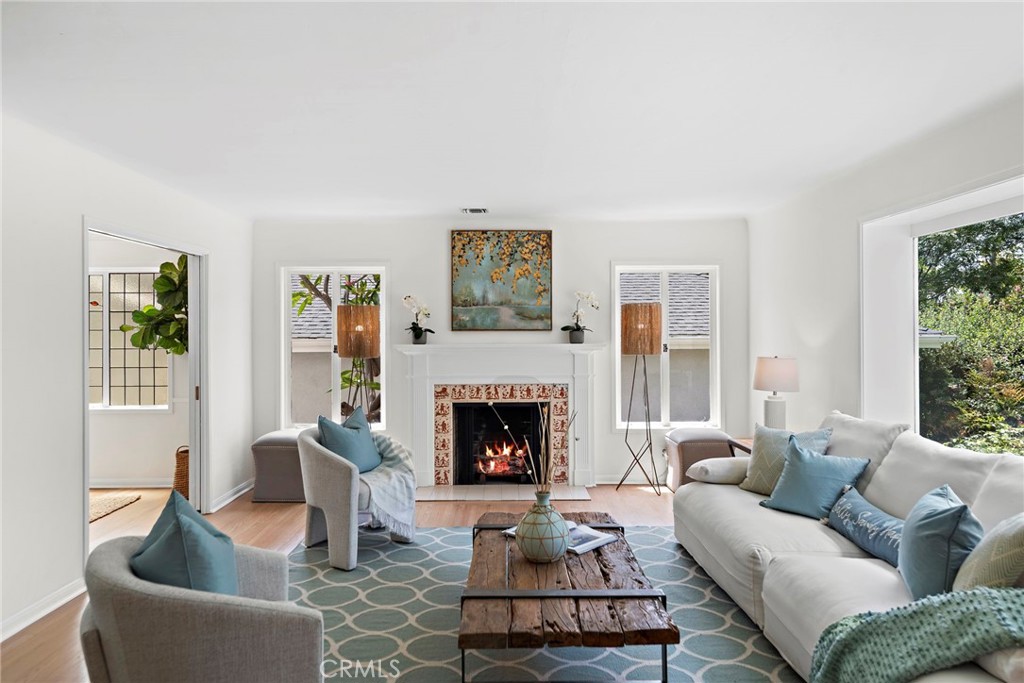 4022 Chestnut Avenue