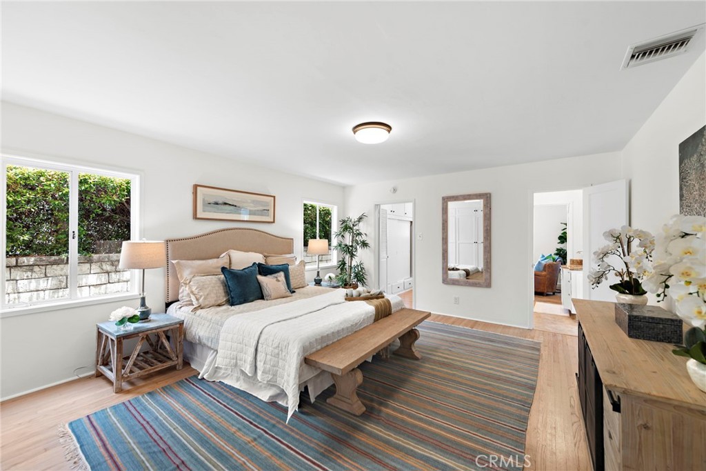 4022 Chestnut Avenue