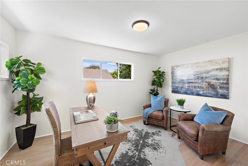 4022 Chestnut Avenue