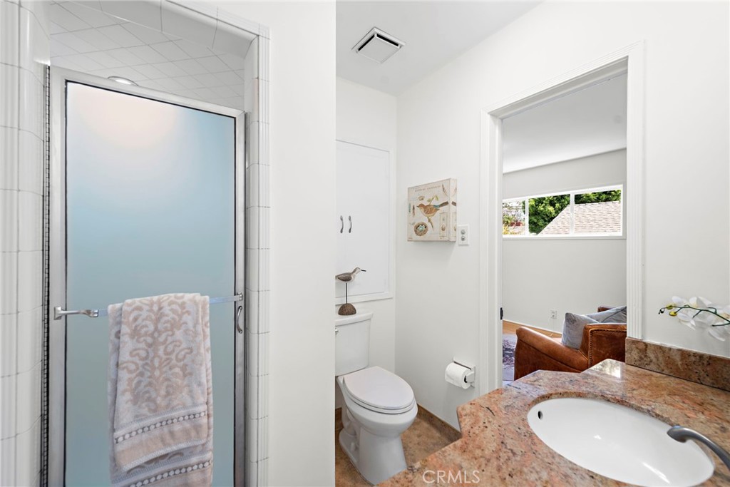 4022 Chestnut Avenue