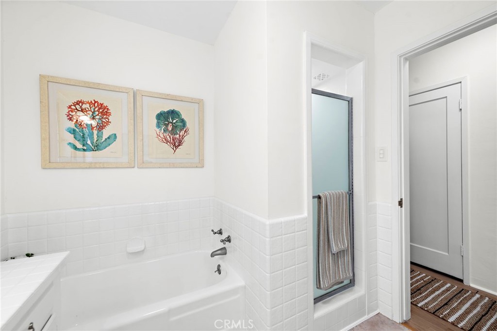 4022 Chestnut Avenue